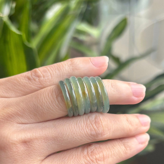 威料冰黃翡翠戒圈