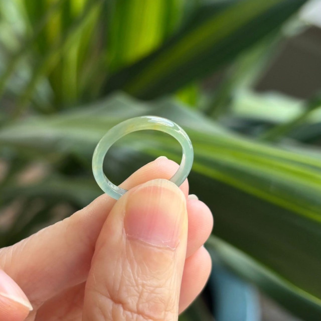 威料冰黃翡翠戒圈