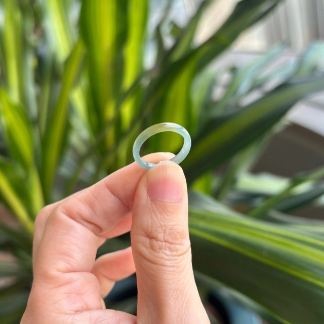 威料冰黃翡翠戒圈